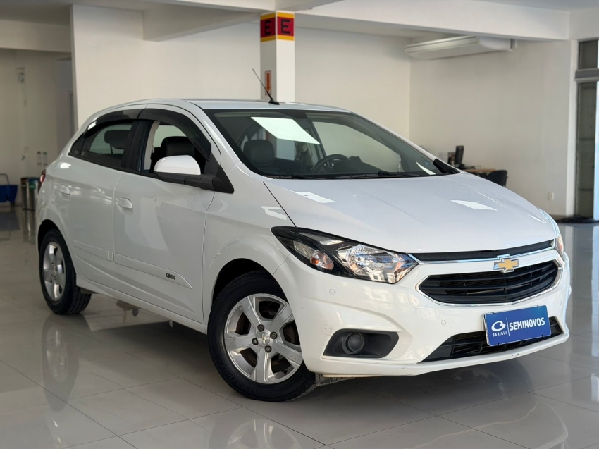 chevrolet onix 1.4 mpfi activ 8v flex 4p automatico 2019