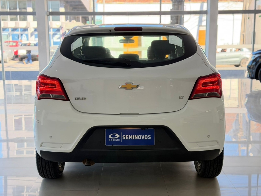 chevrolet onix 1.4 mpfi activ 8v flex 4p automatico 20195