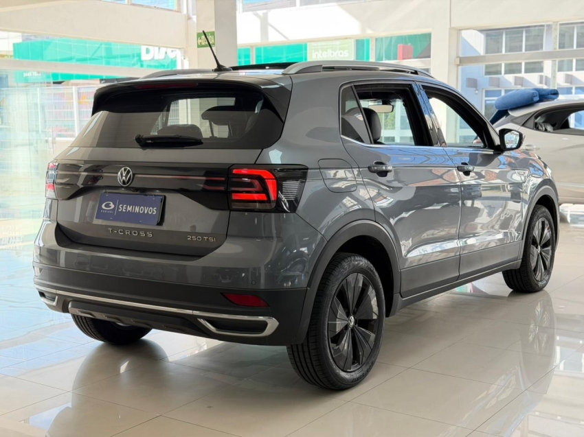 volkswagen t-cross 1.4 250 tsi total flex highline automatico 4p 20246