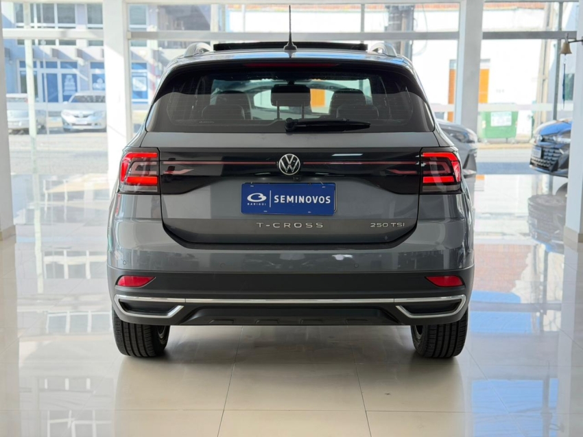 volkswagen t-cross 1.4 250 tsi total flex highline automatico 4p 20245