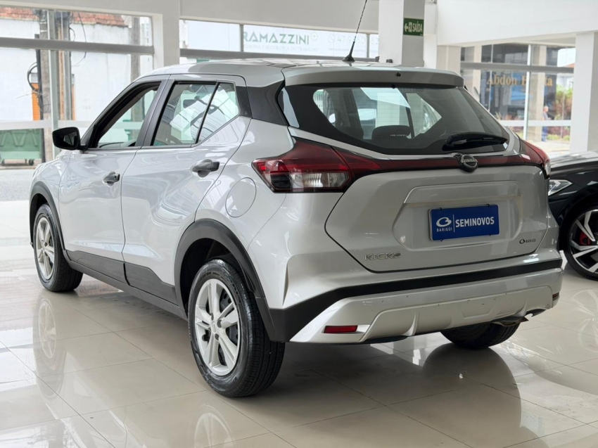 nissan kicks 1.6 16v flexstart active xtronic flex 4p automatico 20245