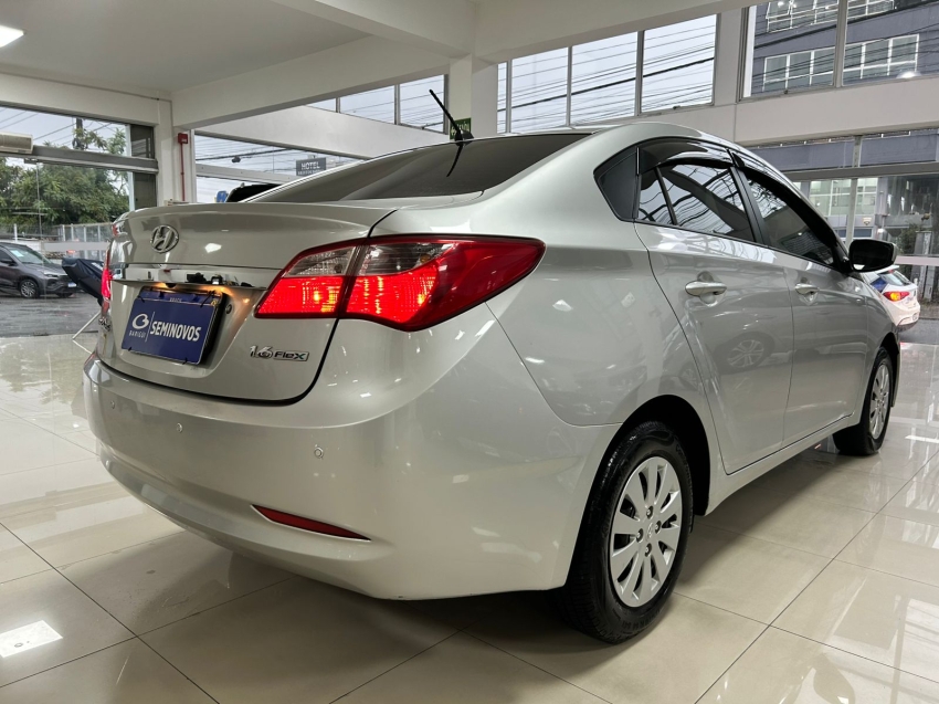 hyundai hb20s 1.6 comfort plus 16v flex 4p manual 20156