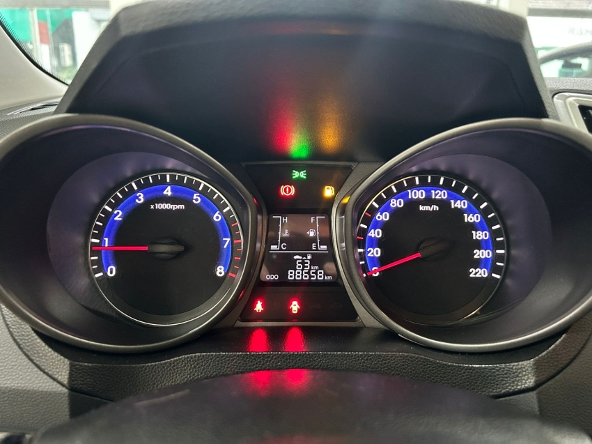 hyundai hb20s 1.6 comfort plus 16v flex 4p manual 201512