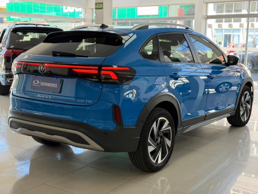 volkswagen nivus 1.0 200 tsi total flex highline automatico 4p 20256