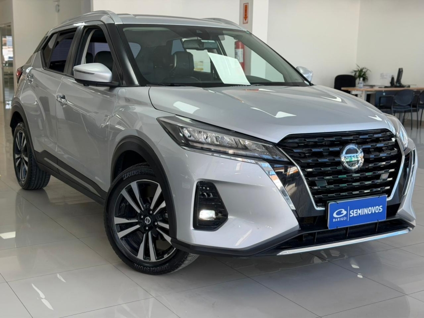 nissan kicks 1.6 16v flexstart exclusive xtronic flex 4p automatico 2022