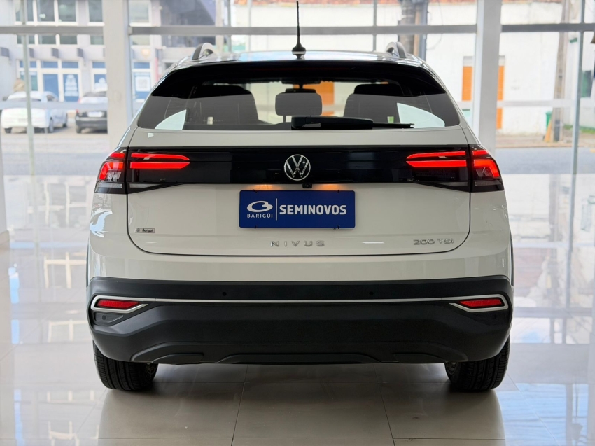 volkswagen nivus 1.0 200 tsi total flex comfortline automatico 4p 20245