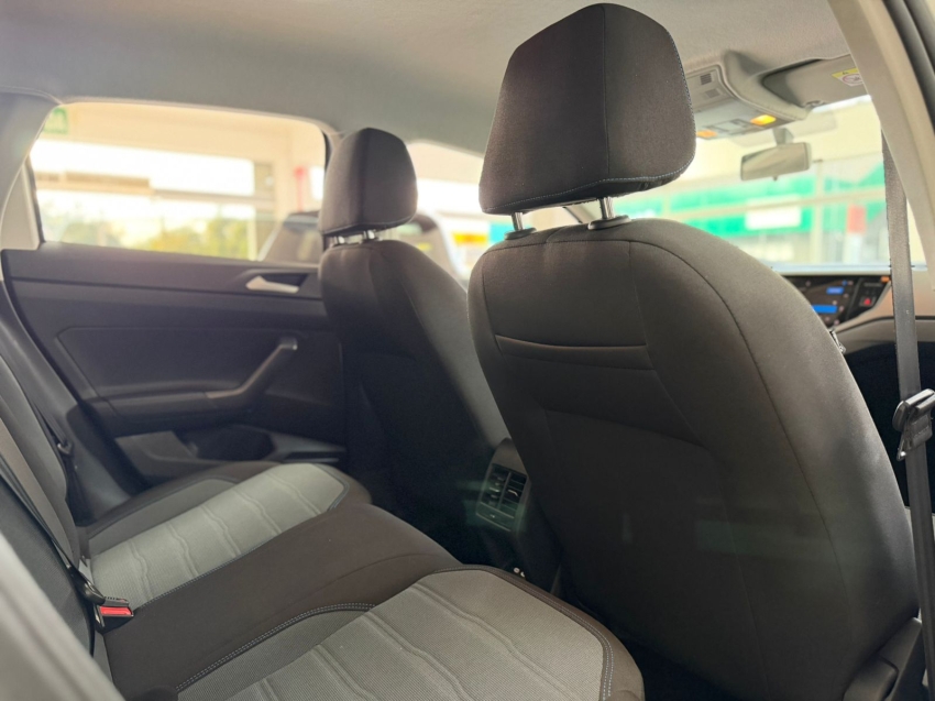 volkswagen nivus 1.0 200 tsi total flex comfortline automatico 4p 20248