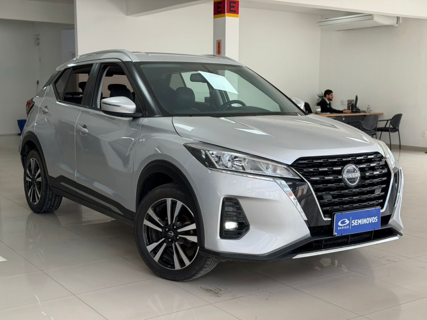 nissan kicks 1.6 16v flexstart advance xtronic flex 4p automatico 2024