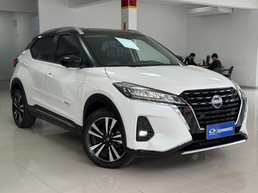 nissan kicks 1.6 16v flexstart exclusive xtronic flex 4p automatico 2024