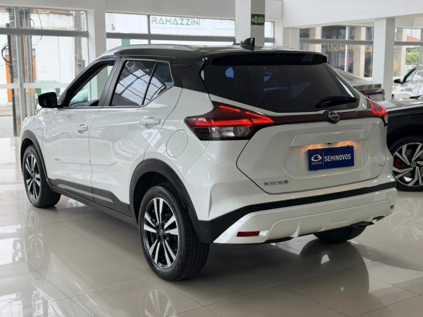 nissan kicks 1.6 16v flexstart exclusive xtronic flex 4p automatico 20246