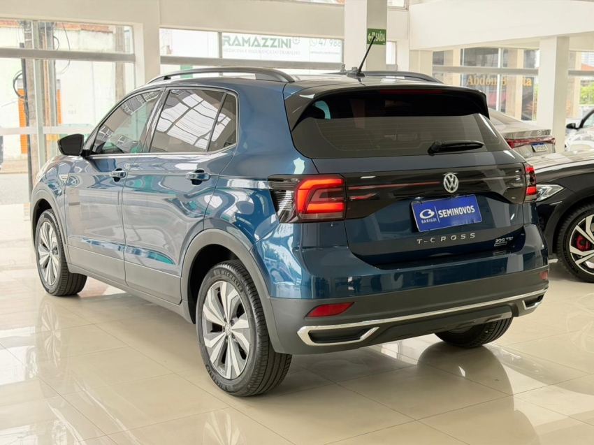 volkswagen t-cross 1.0 200 tsi total flex comfortline automatico 4p 20206
