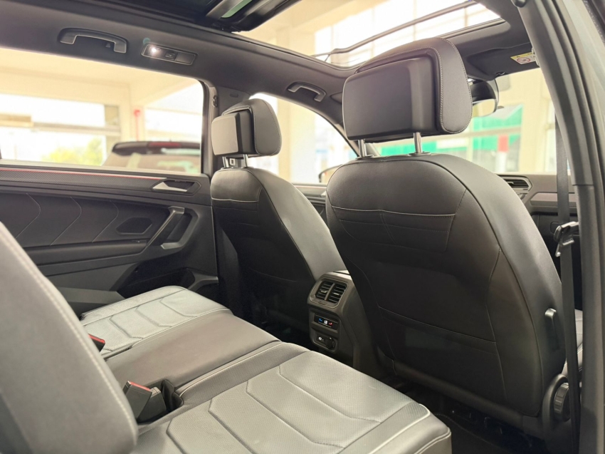 volkswagen tiguan 2.0 300 tsi gasolina allspace r-line automatico 4p 20257