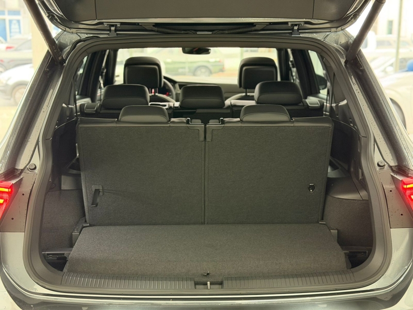 volkswagen tiguan 2.0 300 tsi gasolina allspace r-line automatico 4p 20259