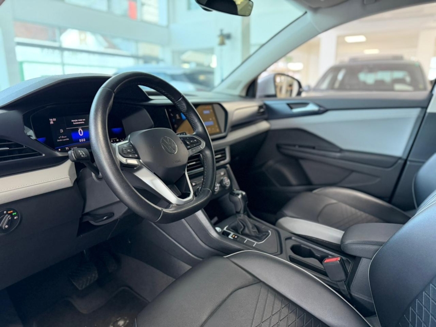 volkswagen taos 1.4 250 tsi total flex comfortline automatico 4p 202213