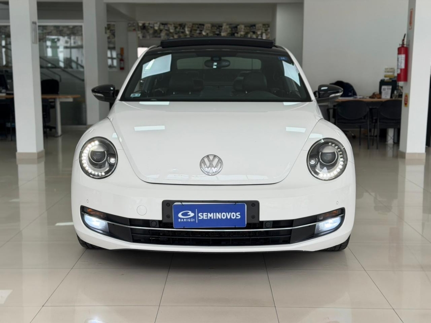 volkswagen fusca 2.0 tsi 16v gasolina 2p automatico 4p 20131