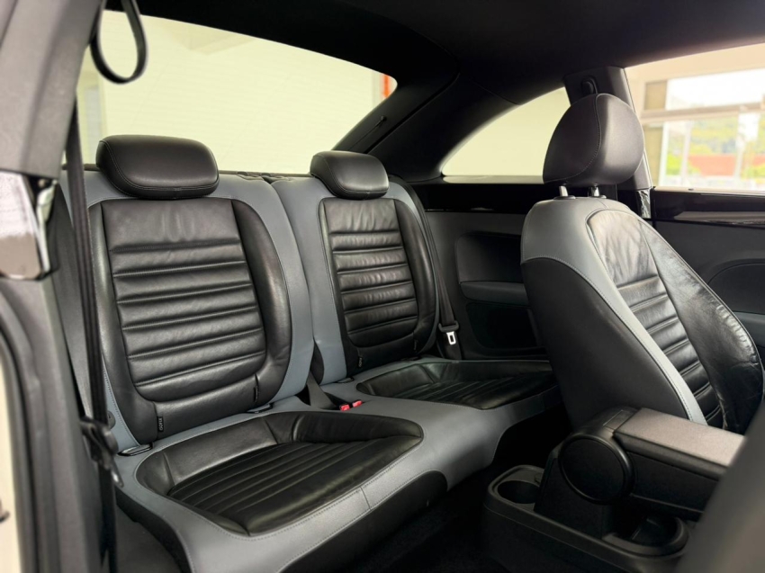 volkswagen fusca 2.0 tsi 16v gasolina 2p automatico 4p 201310
