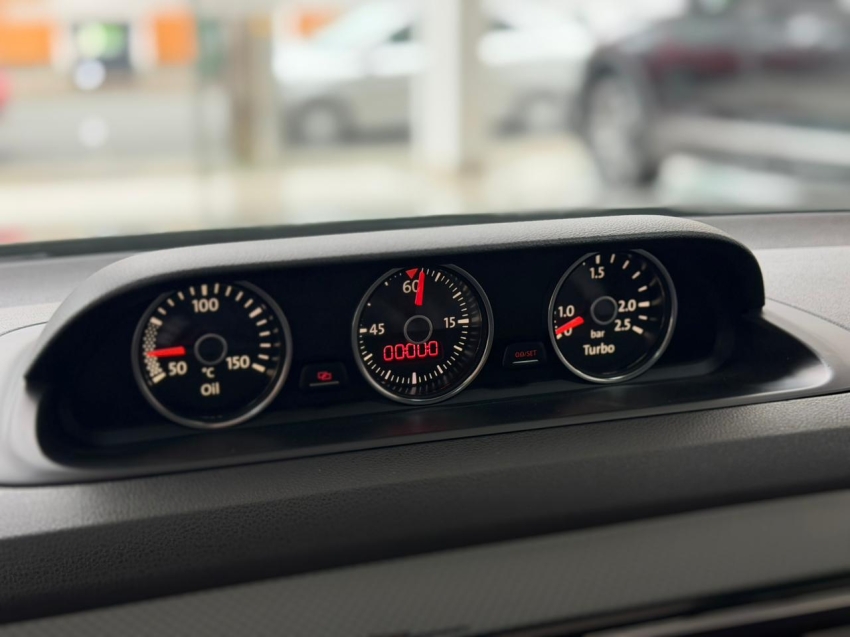 volkswagen fusca 2.0 tsi 16v gasolina 2p automatico 4p 201313