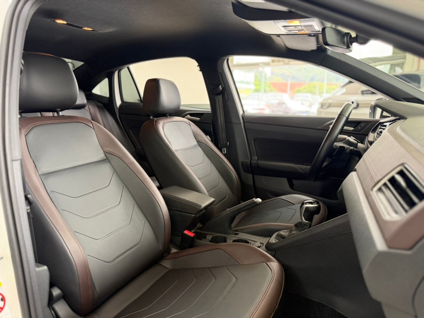 volkswagen virtus 1.0 200 tsi highline automatico flex 4p 202512
