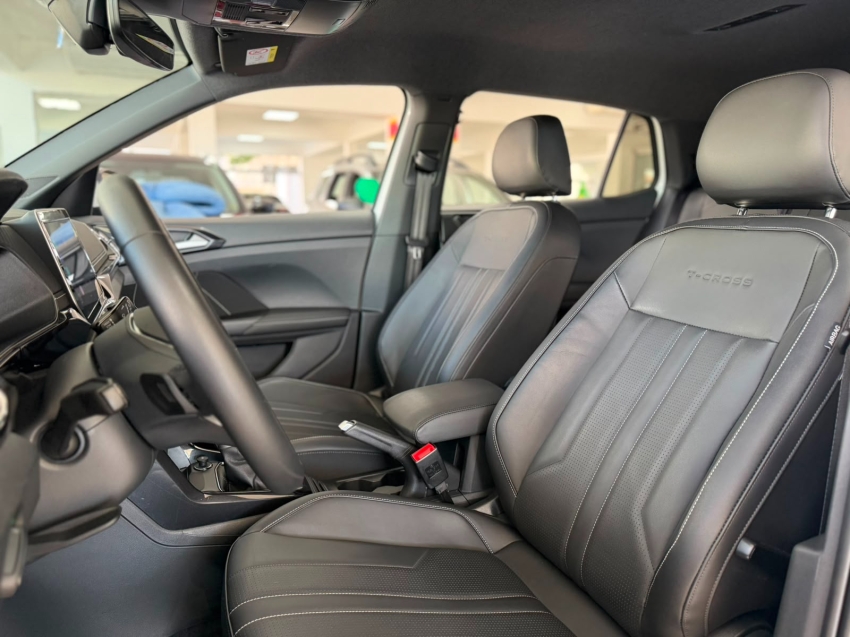 volkswagen t-cross 1.4 250 tsi total flex highline automatico 4p 202613