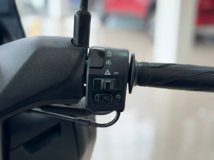 yamaha nmax 160 abs connected gasolina automatico 202412