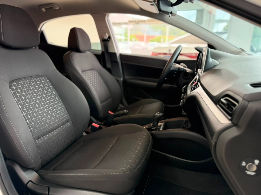 hyundai hb20 1.0 tgdi flex comfort plus automatico 4p 202510