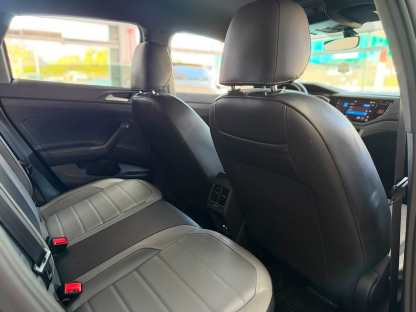 volkswagen nivus 1.0 200 tsi total flex highline automatico 4p 202415