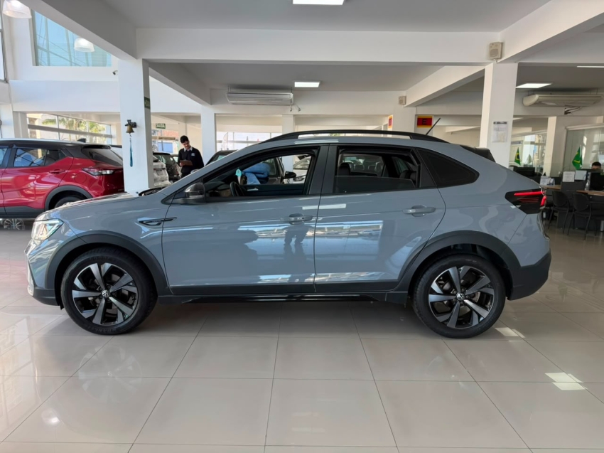 volkswagen nivus 1.0 200 tsi total flex highline automatico 4p 20243