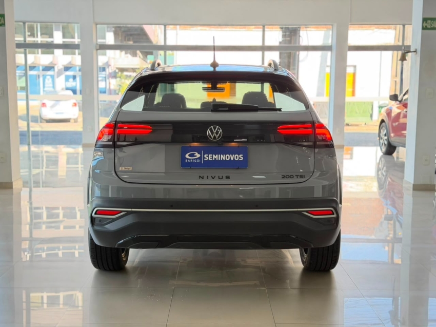 volkswagen nivus 1.0 200 tsi total flex highline automatico 4p 20245
