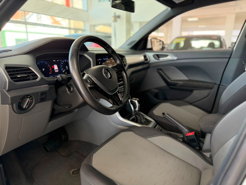 volkswagen t-cross 1.0 200 tsi total flex comfortline automatico 4p 20218