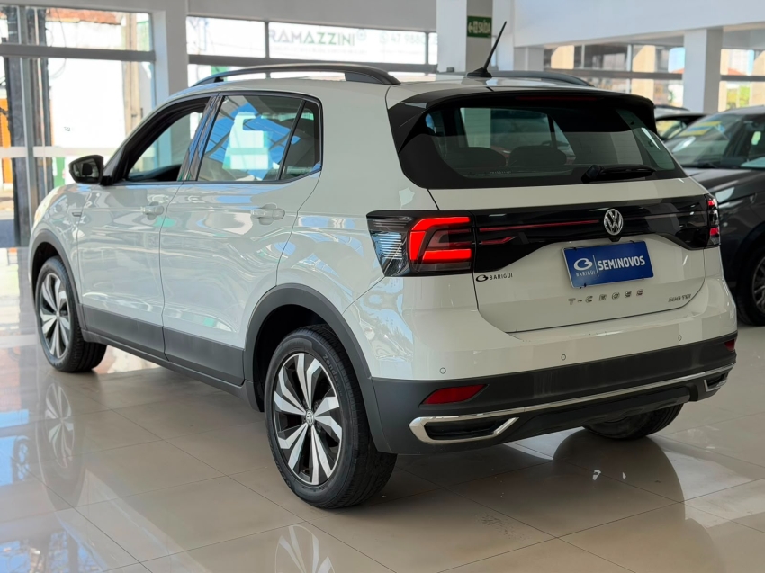 volkswagen t-cross 1.0 200 tsi total flex comfortline automatico 4p 20216