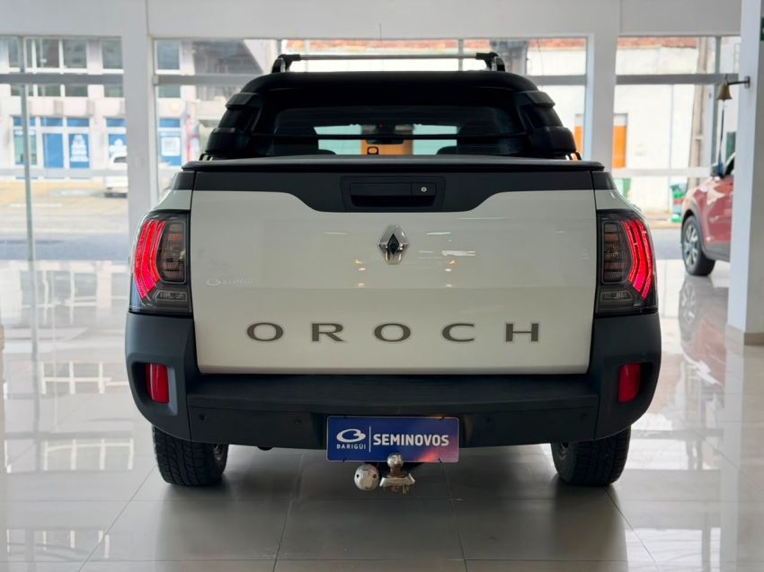 renault oroch 1.3 tce flex outsider x-tronic 4p automatico 20235