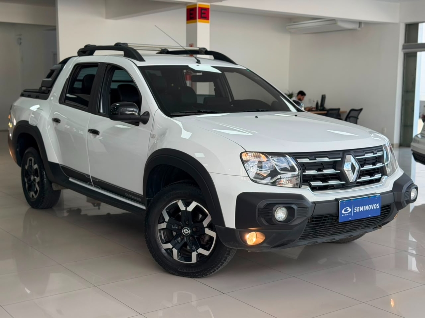 renault oroch 1.3 tce flex outsider x-tronic 4p automatico 20230