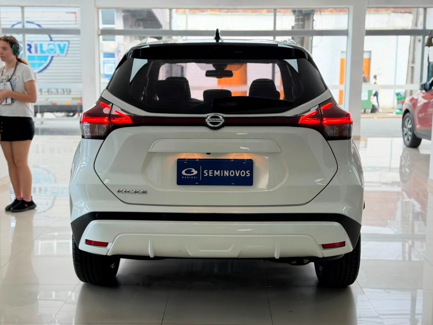 nissan kicks 1.6 16v flexstart exclusive xtronic flex 4p automatico 20225