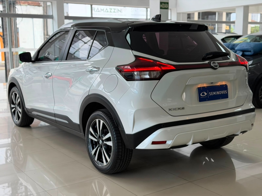 nissan kicks 1.6 16v flexstart exclusive xtronic flex 4p automatico 20226