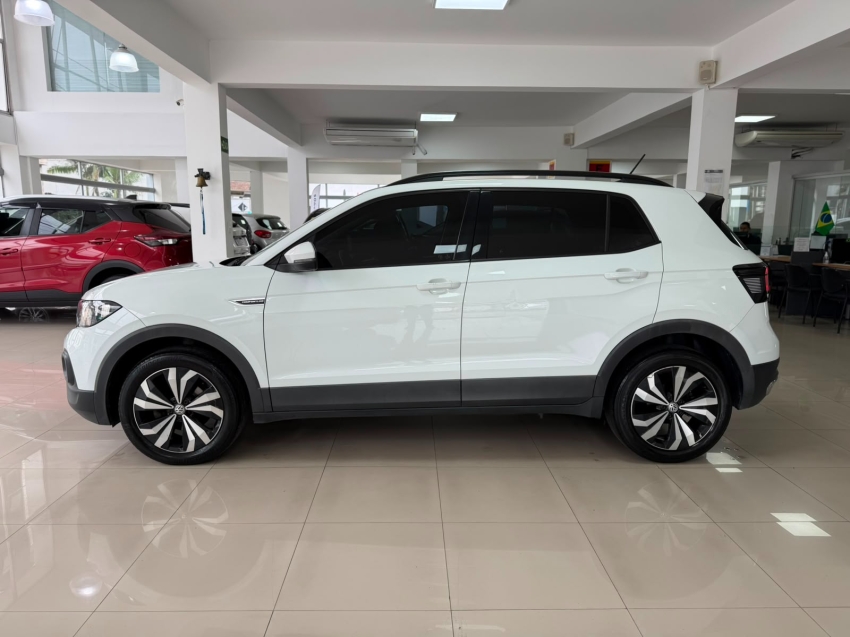 volkswagen t-cross 1.0 200 tsi total flex comfortline automatico 4p 20213