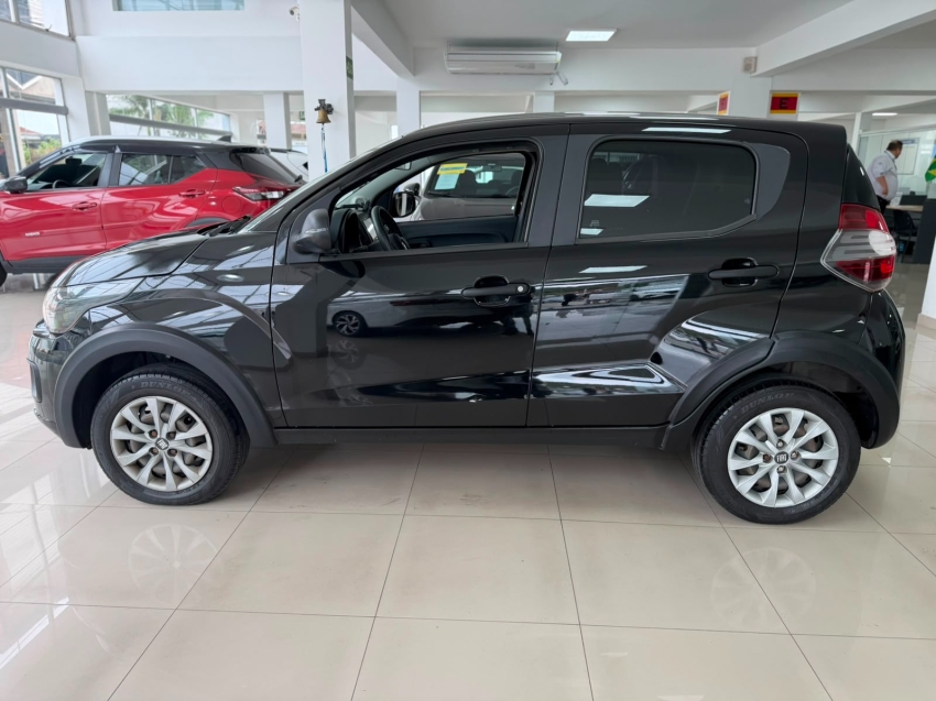 fiat mobi 1.0 evo flex like. manual 4p 20223