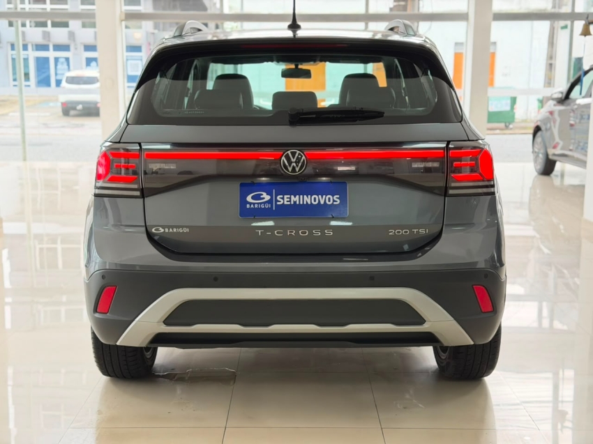 volkswagen t-cross 1.0 200 tsi total flex comfortline automatico 4p 20255
