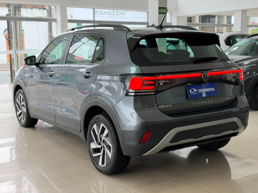 volkswagen t-cross 1.0 200 tsi total flex comfortline automatico 4p 20254