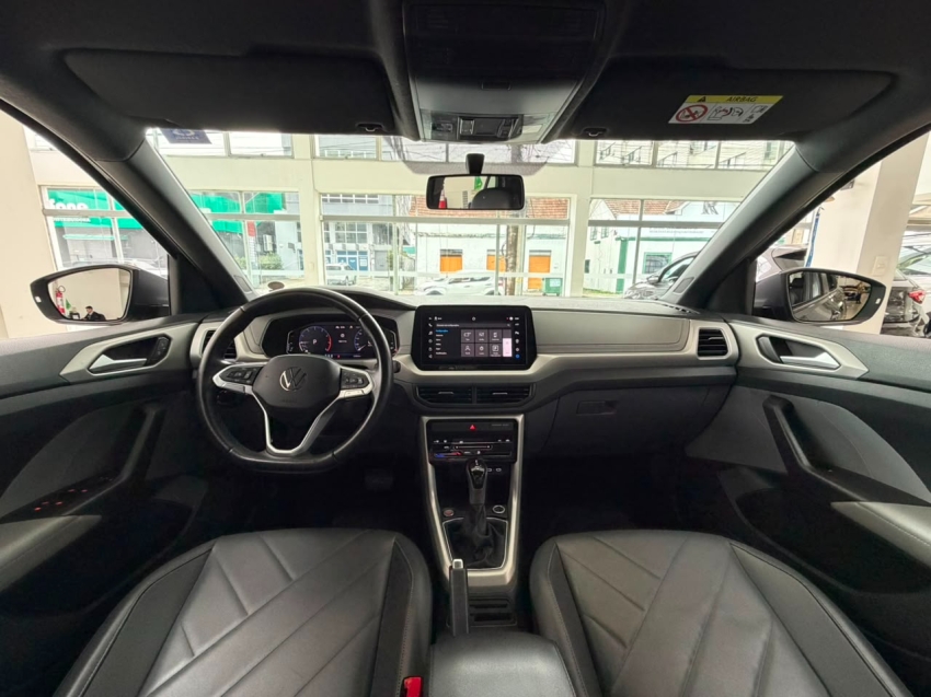 volkswagen t-cross 1.0 200 tsi total flex comfortline automatico 4p 202510