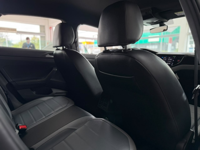 volkswagen nivus 1.0 200 tsi total flex highline automatico 4p 20239