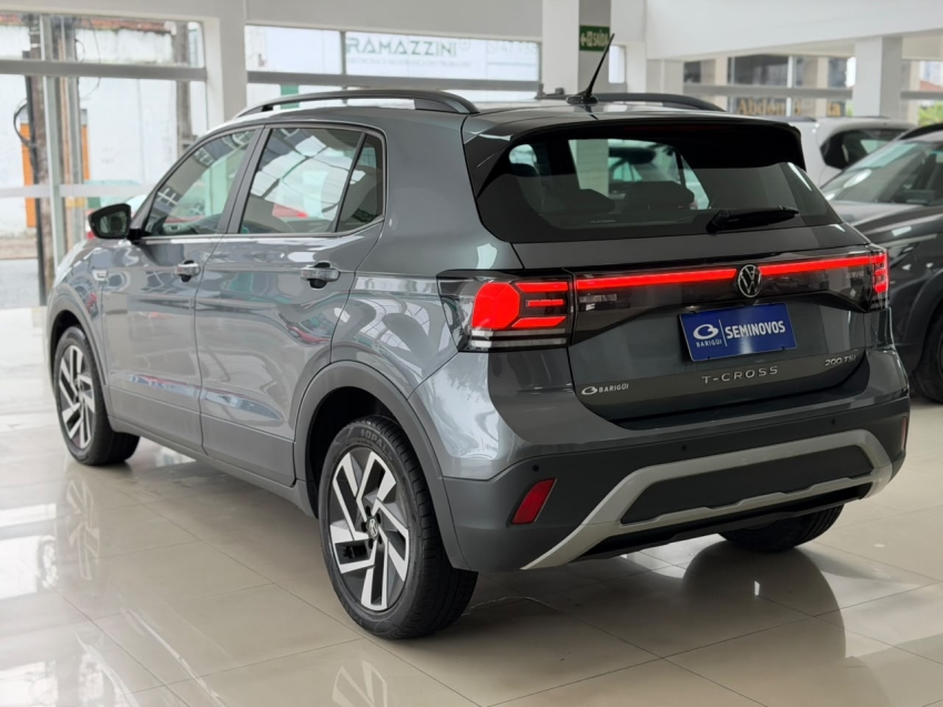 volkswagen t-cross 1.0 200 tsi total flex comfortline automatico 4p 20254