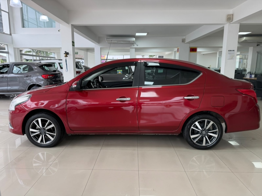 nissan versa 1.6 16v flexstart sl 4p xtronic flex automatico 20193