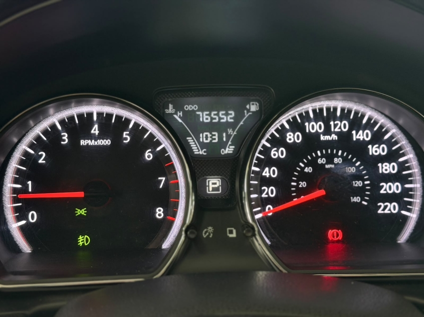 nissan versa 1.6 16v flexstart sl 4p xtronic flex automatico 201918