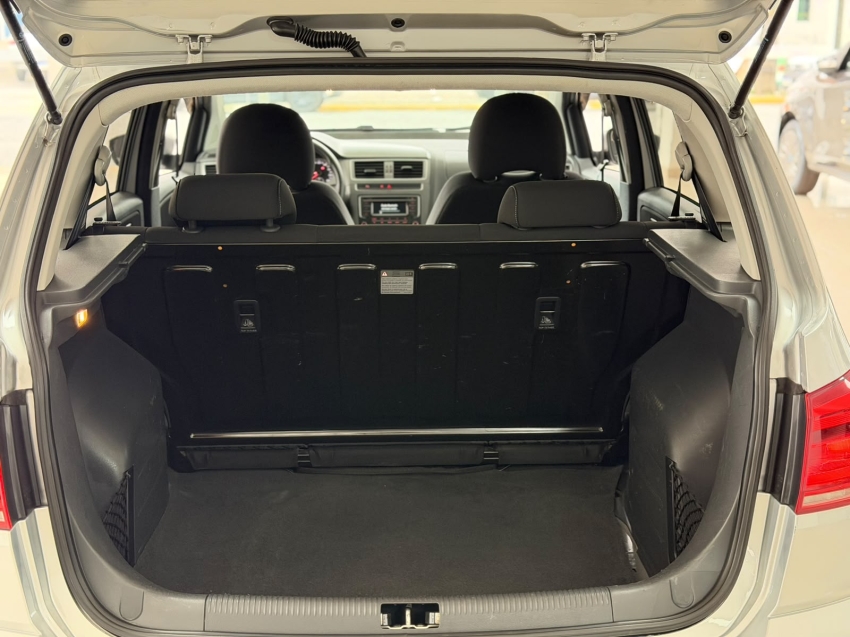 volkswagen spacefox 1.6 msi comfortline 8v flex 4p manual 20187
