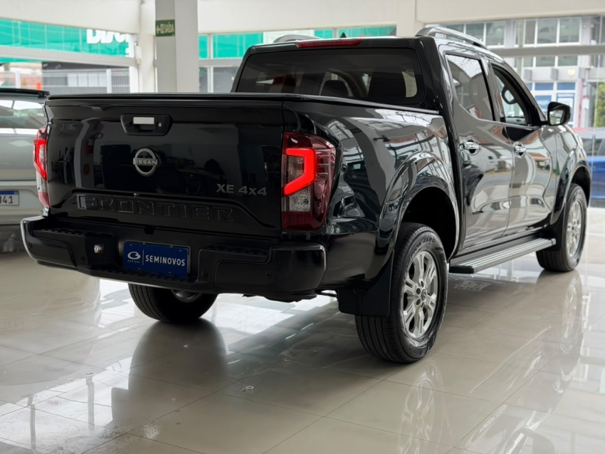 nissan frontier 2.3 16v turbo diesel xe cd 4x4 automatico 2.4 4p 20256
