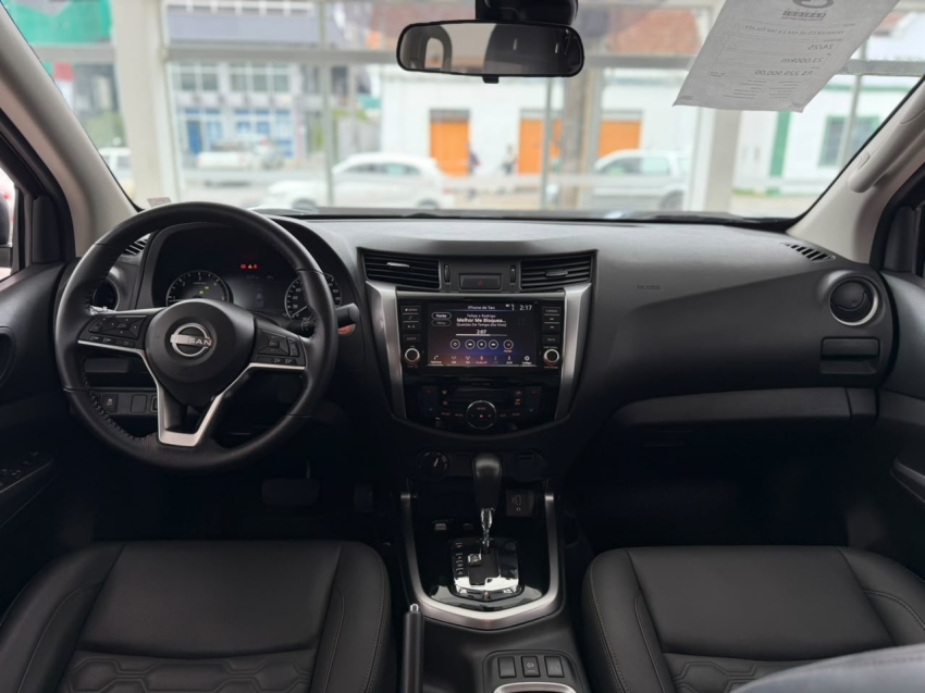 nissan frontier 2.3 16v turbo diesel xe cd 4x4 automatico 2.4 4p 202512