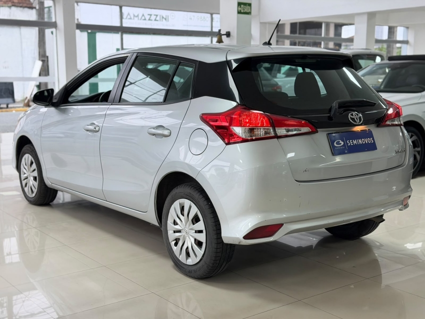 toyota yaris 1.5 16v flex sedan xl live manual 4p 20214