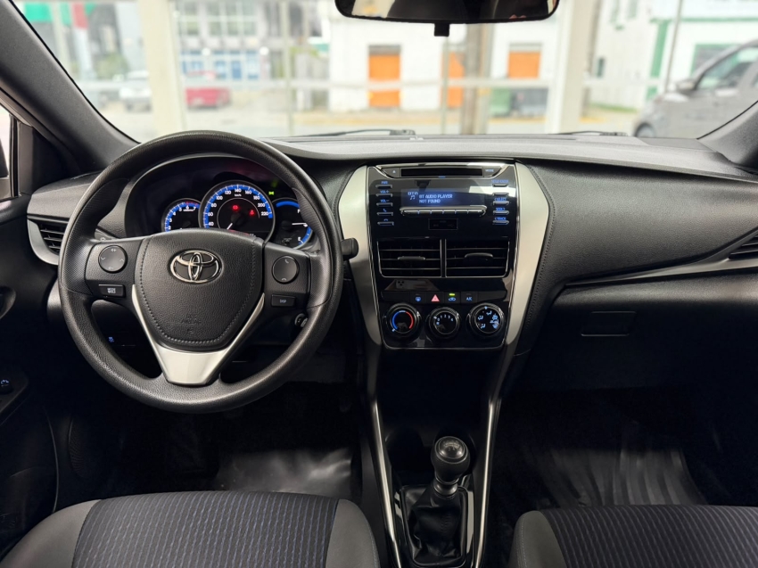 toyota yaris 1.5 16v flex sedan xl live manual 4p 202112
