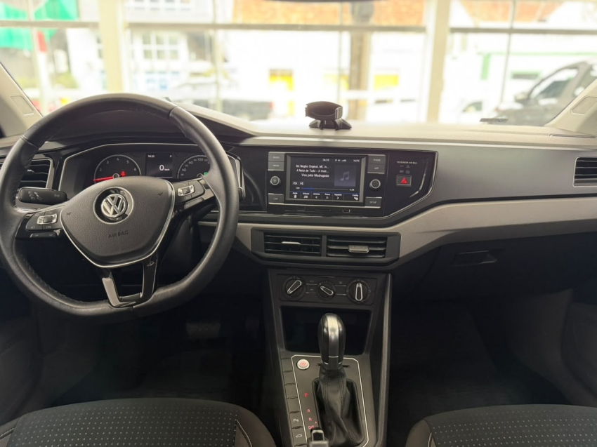 volkswagen polo 1.0 200 tsi comfortline automatico flex 4p 202011