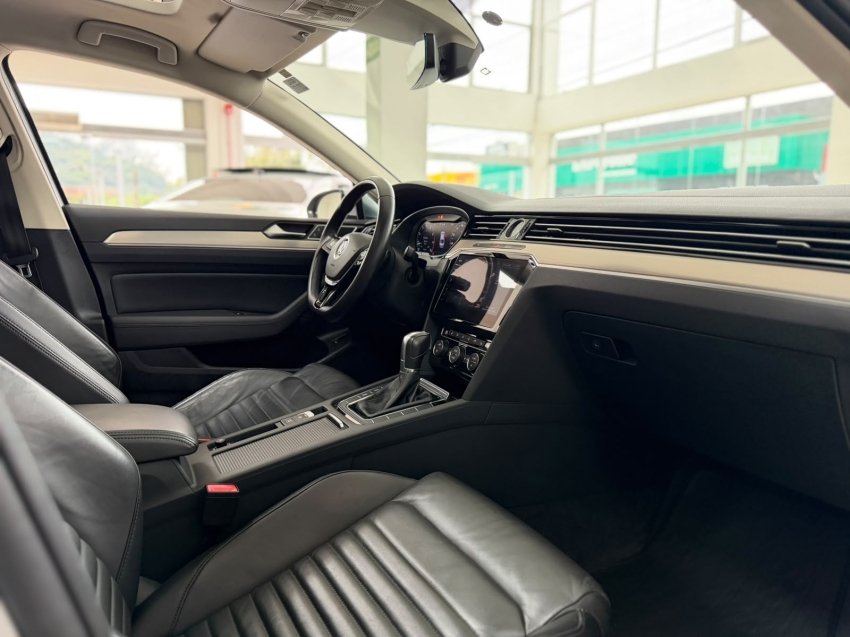 volkswagen passat 2.0 16v tsi bluemotion gasolina highline 4p dsg automatico 201814